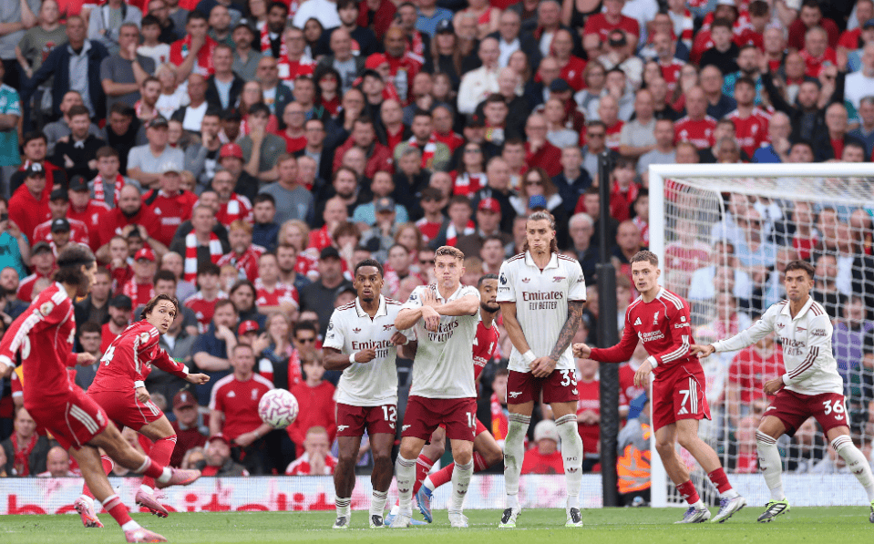 艾维谈复出：感恩回来打球，休息太久花了点时间才适应过来（艾维谈复出：感谢重返赛场，久休之后花了点时间适应）