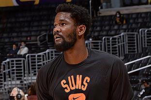 每体盘点巴萨青年队6名潜力右后卫：埃斯帕特最接近一线队（每体梳理巴萨青训6位右后卫新星：埃斯帕特最有望上调一线队）