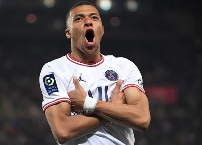 西甲前瞻：皇家社会主场强势但状态存疑，赫罗纳深陷降级区（西甲前瞻：皇家社会主场优势明显但近况不稳，赫罗纳跌入保级泥潭）