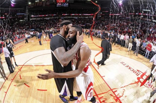 梅里诺玩二选一：佩德里＞维蒂尼亚、厄德高、罗德里（梅里诺更看好佩德里，力压维蒂尼亚、厄德高与罗德里）