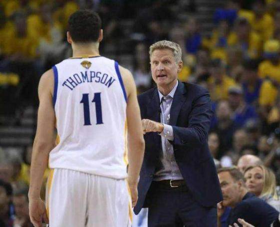 2025中乙官方最佳球员候选：彭啸、费尔南多领衔（2025中乙最佳球员官方候选出炉：彭啸、费尔南多领跑）