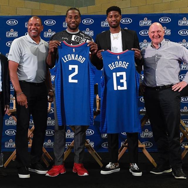 帕夫洛维奇：在此年龄段，我从未见过哪位队友像卡尔这么自信（帕夫洛维奇：同年龄层里，我没见过哪位队友比卡尔更自信）